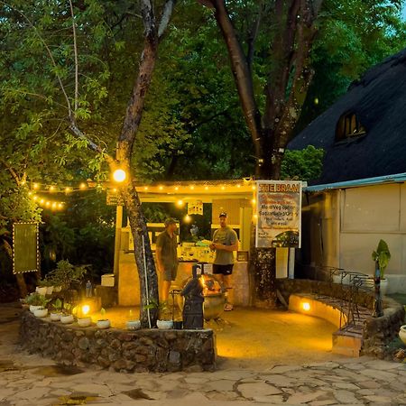 Victoria Falls Backpackers Lodge- Camp Sites Zewnętrze zdjęcie
