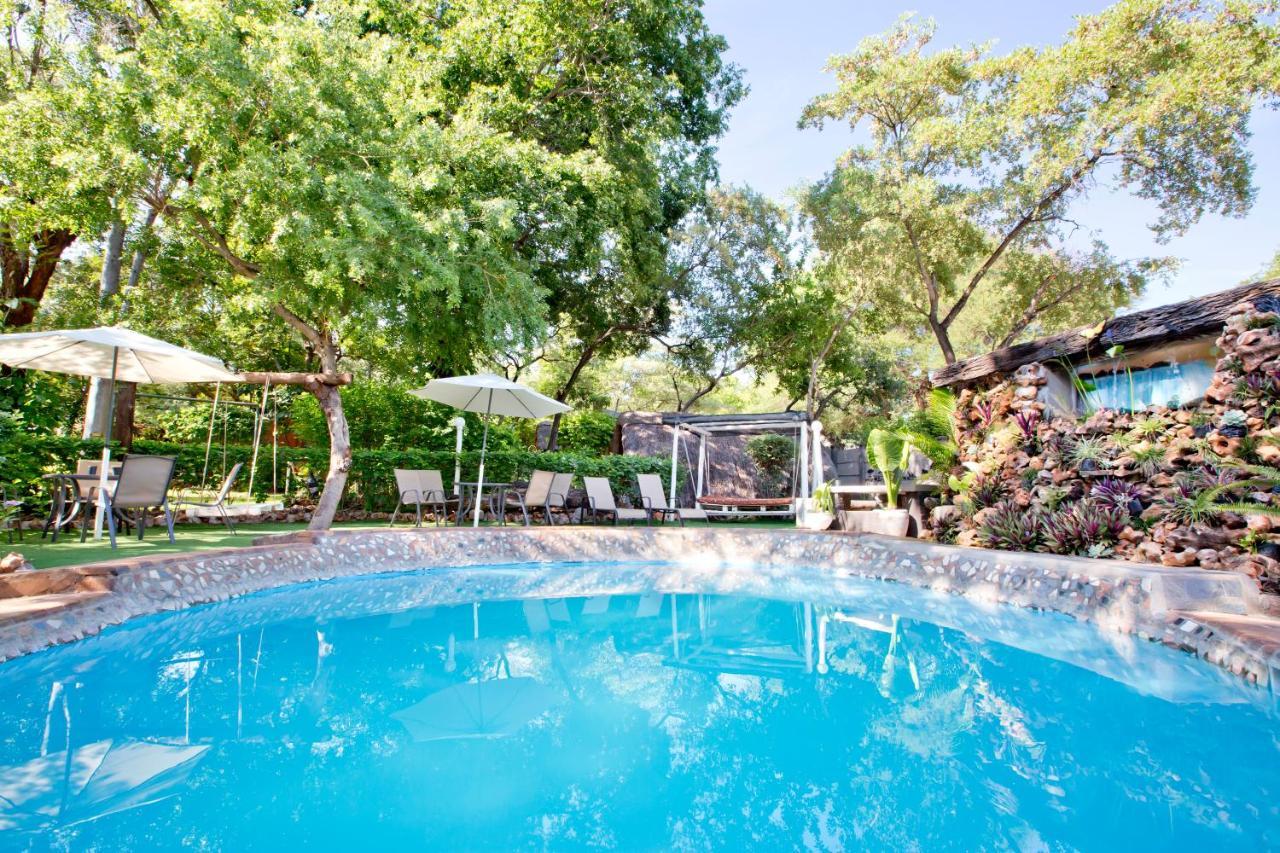 Victoria Falls Backpackers Lodge- Camp Sites Zewnętrze zdjęcie