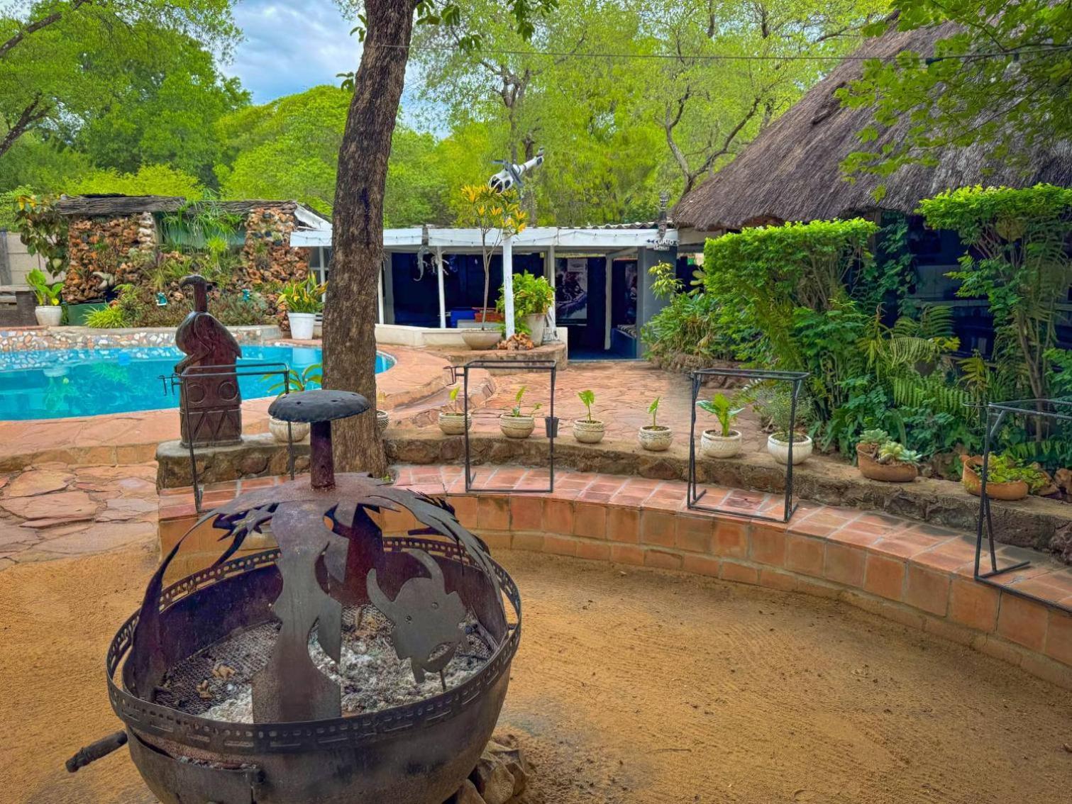 Victoria Falls Backpackers Lodge- Camp Sites Zewnętrze zdjęcie