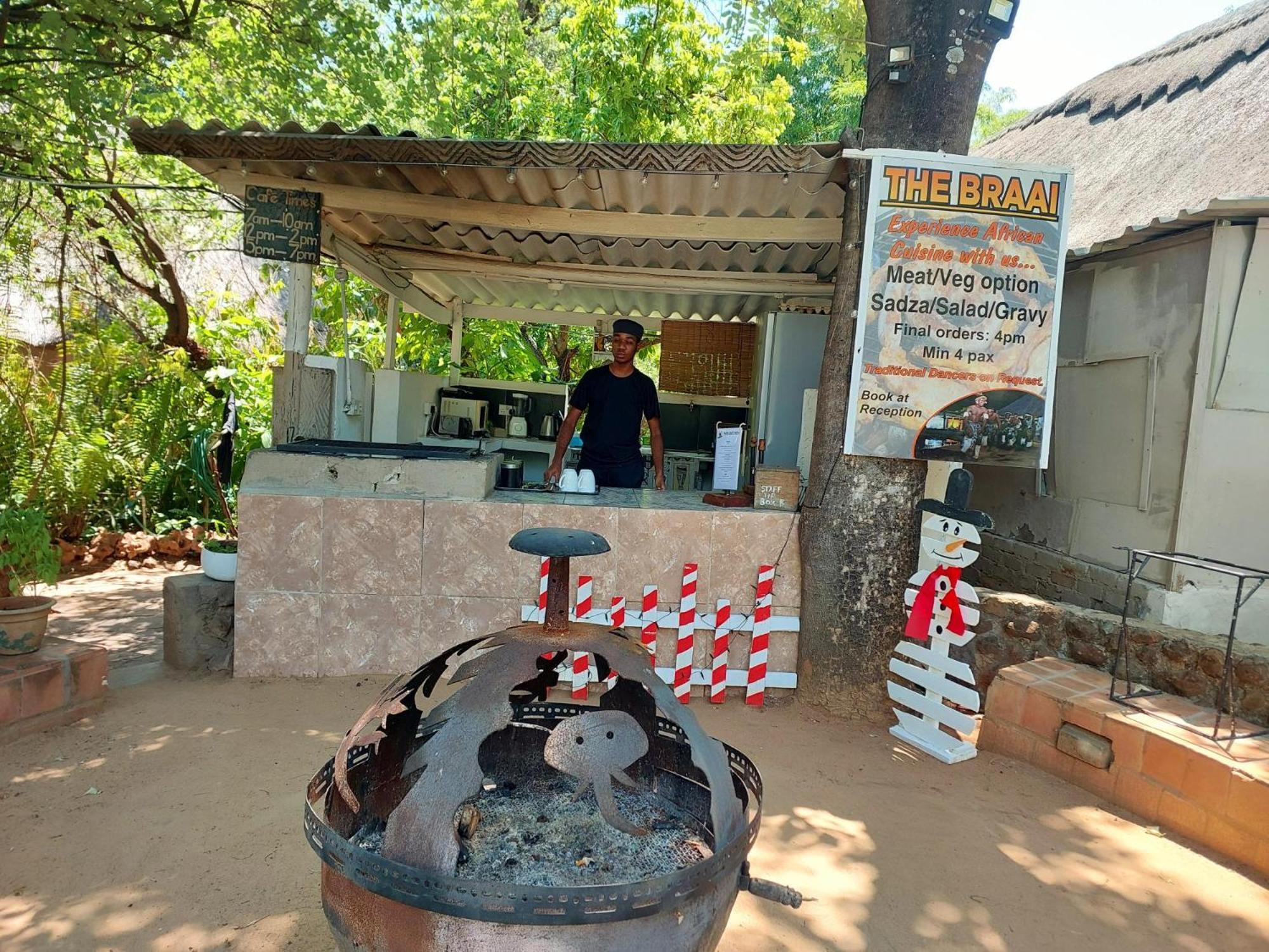 Victoria Falls Backpackers Lodge- Camp Sites Zewnętrze zdjęcie