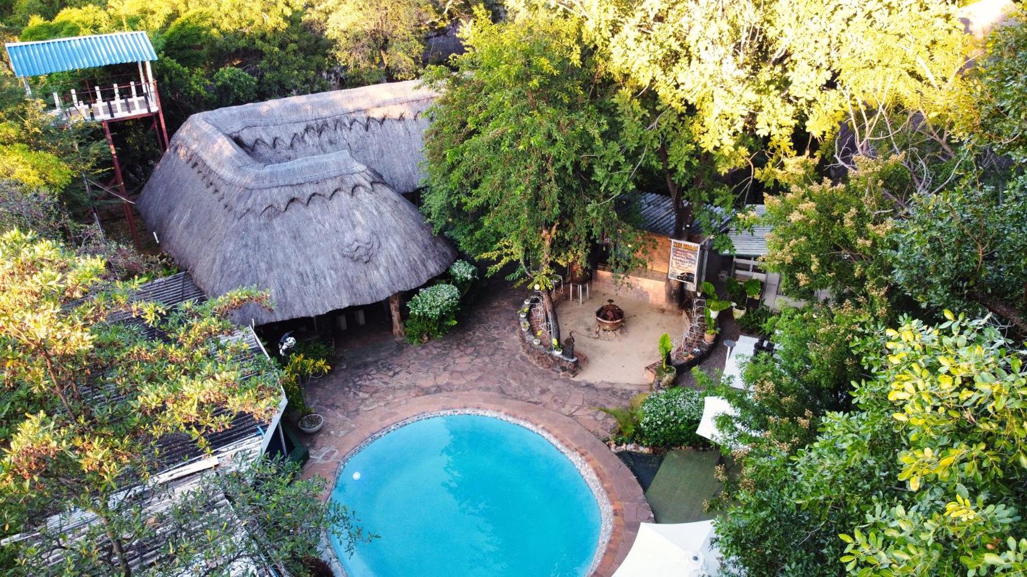 Victoria Falls Backpackers Lodge- Camp Sites Zewnętrze zdjęcie